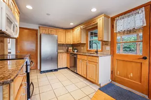34 Dona Rd, Lynn, MA 01904 - Photo 12