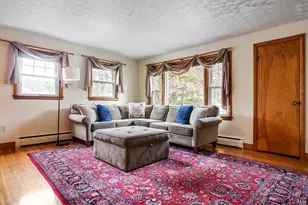 34 Dona Rd, Lynn, MA 01904 - Photo 6