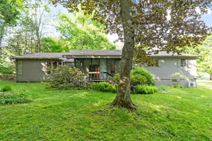 10 Dick Dr, Worcester, MA 01609 - Photo 6