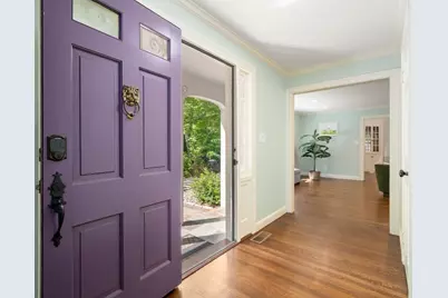 118 Newton St, Weston, MA 02493 - Photo 4