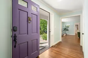 118 Newton St, Weston, MA 02493 - Photo 4
