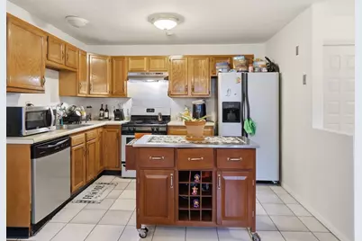 59 Monadnock St #8, Boston, MA 02125 - Photo 6