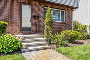 399 Pond St, Braintree, MA 02184 - Photo 2