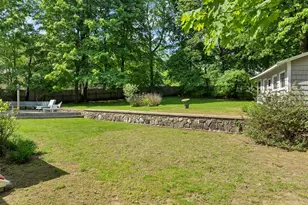 394 Pearl St, Reading, MA 01867 - Photo 10