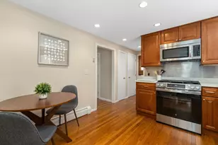 77 Forest St, Arlington, MA 02474 - Photo 8