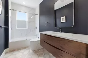 34 Heath St, Somerville, MA 02145 - Photo 18