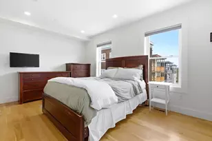 34 Heath St, Somerville, MA 02145 - Photo 12