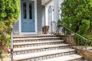 25 Poplar St, Ipswich, MA 01938 - Photo 2