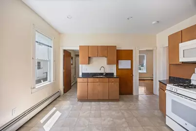 229 Pearl St, Malden, MA 02148 - Photo 10