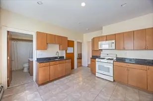 229 Pearl St, Malden, MA 02148 - Photo 8