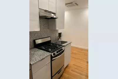 21 Fifth #15, Chelsea, MA 02150 - Photo 2