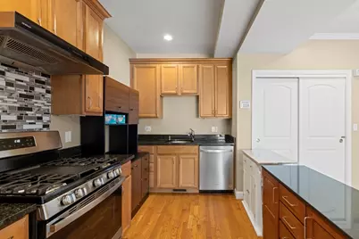 3 Prospect Hill St #3, Quincy, MA 02169 - Photo 8