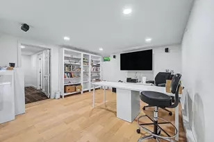 10 Fleetwood Dr, Norfolk, MA 02056 - Photo 32