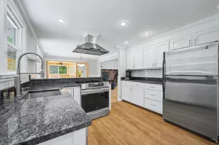 10 Fleetwood Dr, Norfolk, MA 02056 - Photo 6