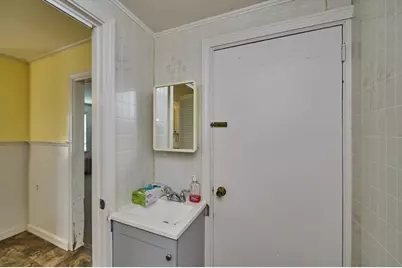 6-8 Plain St, Boston, MA 02122 - Photo 8