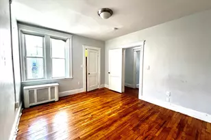 76 Babcock St, Brookline, MA 02644 - Photo 6