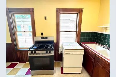 104 Hancock #-, Somerville, MA 02144 - Photo 10