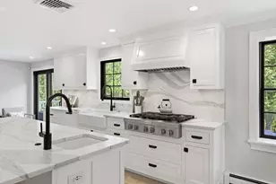 40 Frances Dr, Newburyport, MA 01950 - Photo 8