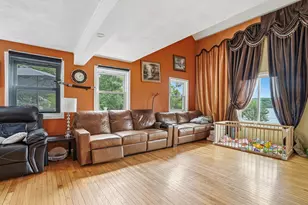 50 Lakeshore Dr, Marlborough, MA 01752 - Photo 10