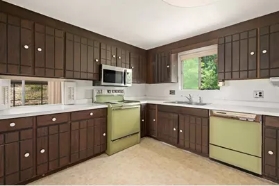 50 Notre Dame Rd, Bedford, MA 01730 - Photo 12