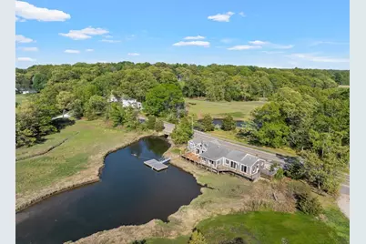 274 Gannett Rd, Scituate, MA 02066 - Photo 2