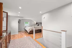 32 Oak St, Stoneham, MA 02180 - Photo 10