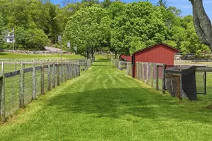 42 Washington St, Sherborn, MA 01770 - Photo 8