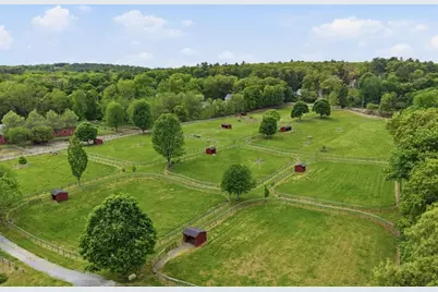 42 Washington St, Sherborn, MA 01770 - Photo 10