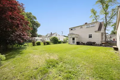 118 Edgewood Ave, Chicopee, MA 01013 - Photo 26