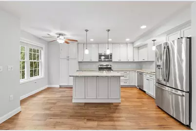 39 Kensington Way #39, Tewksbury, MA 01876 - Photo 10
