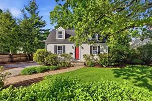 213 Hunnewell St, Needham, MA 02494 - Photo 4