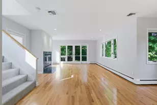 213 Hunnewell St, Needham, MA 02494 - Photo 12