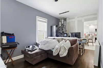 44 Everett St, Everett, MA 02149 - Photo 16