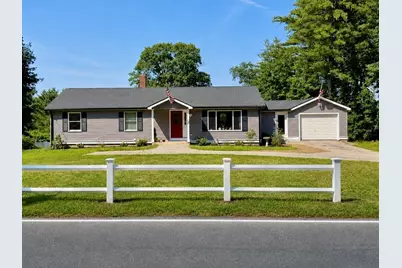 102 Kimball Rd, Amesbury, MA 01913 - Photo 2