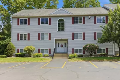105 Lafond Ln #6, Dracut, MA 01826 - Photo 2