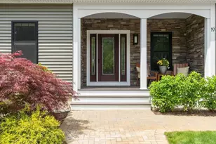 19 Birch Ln, Carlisle, MA 01741 - Photo 2
