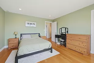 6 Harvey Ln, Quincy, MA 02169 - Photo 20