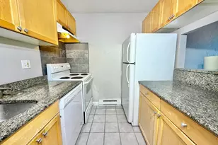 880 Broadway, Revere, MA 02151 - Photo 4