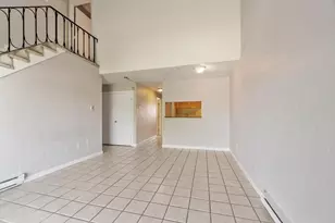 880 Broadway, Revere, MA 02151 - Photo 6