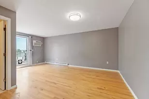 880 Broadway, Revere, MA 02151 - Photo 10
