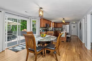 72 Heritage Rd, Dracut, MA 01826 - Photo 6