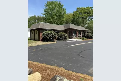 428 North Road, Bedford, MA 01730 - Photo 2
