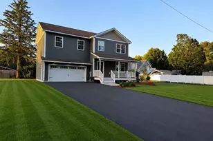 8 Emerald Ave, Westfield, MA 01085 - Photo 2