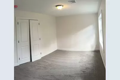 8 Emerald Avenue, Westfield, MA 01085 - Photo 22