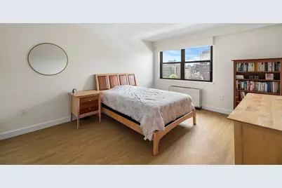 8 Whittier Pl #14F, Boston, MA 02114 - Photo 10