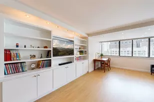 8 Whittier Pl, Boston, MA 02114 - Photo 4