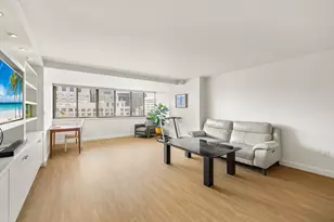 8 Whittier Pl, Boston, MA 02114 - Photo 6
