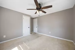 67 Robak Dr, Chicopee, MA 01020 - Photo 14