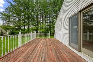 25 Curtis St, Auburn, MA 01501 - Photo 28