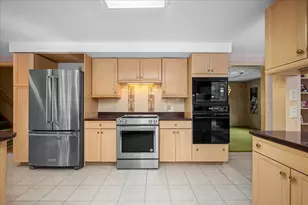25 Curtis St, Auburn, MA 01501 - Photo 6